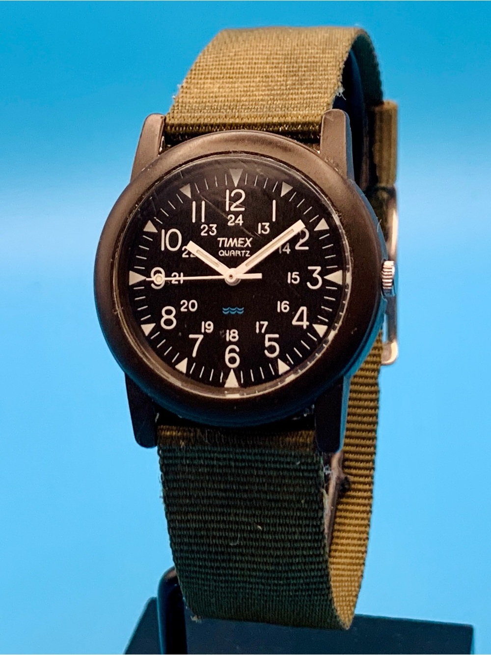 TIMEX MACGYVER Men’s 2010 Field Military Quartz Wristwatch Nylon Works New Batt
